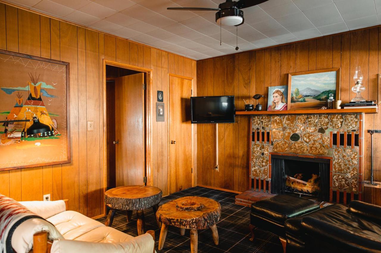The Fireside Inn Idyllwild Extérieur photo
