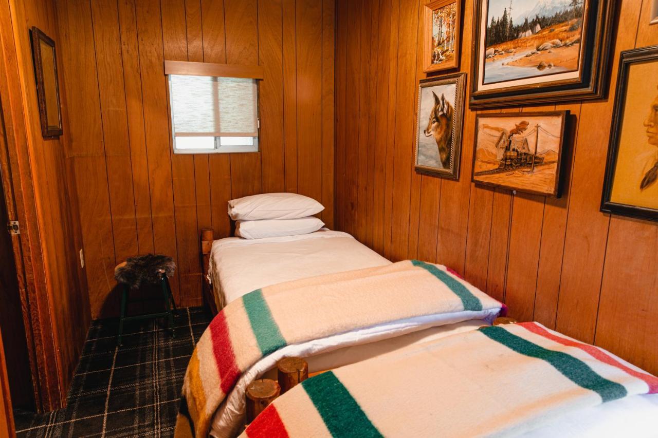 The Fireside Inn Idyllwild Extérieur photo