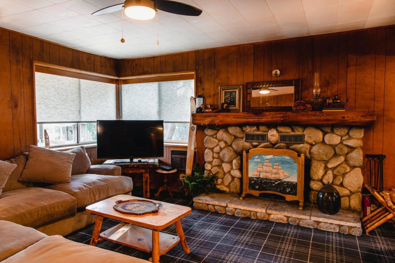 The Fireside Inn Idyllwild Extérieur photo