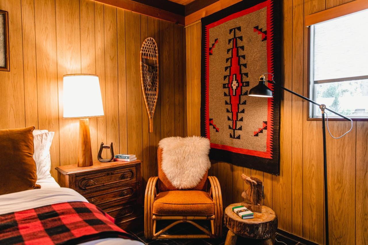 The Fireside Inn Idyllwild Extérieur photo